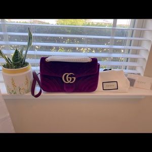 Authentic Gucci Marmont Velvet Small Front Flap Crossbody
